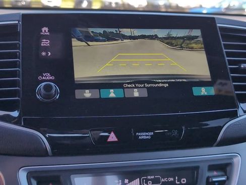 Used 2022 Honda Pilot Sport image 18