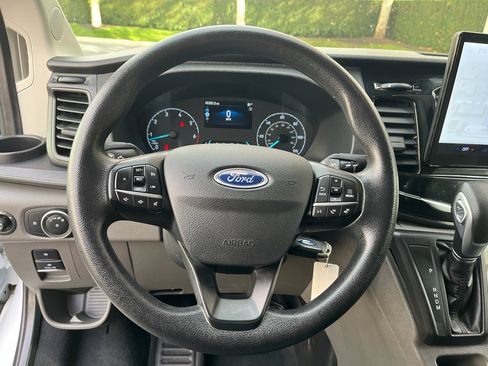 Used 2023 Ford Transit 350 XL image 18