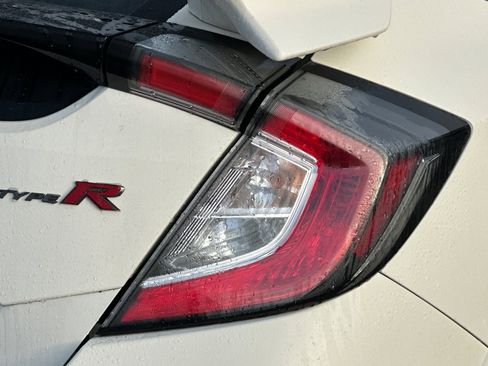 Used 2018 Honda Civic Type R image 50