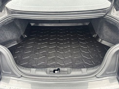 Used 2019 Ford Mustang GT image 23