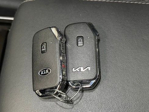 Used 2022 Kia Sorento SX FWD image 45