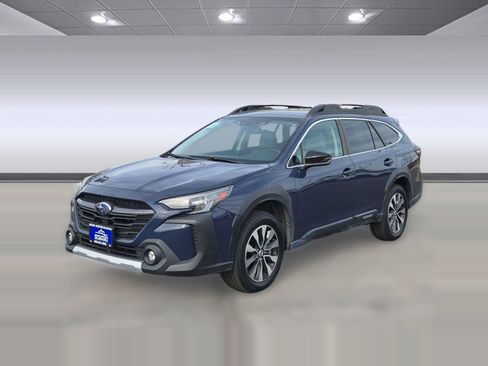 Used 2023 Subaru Outback Limited image 1