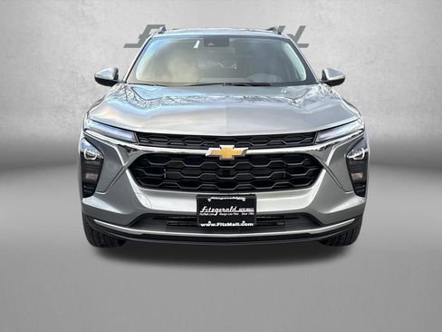 New 2026 Chevrolet Trax LT image 4