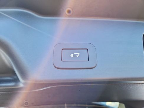 New 2026 Land Rover Range Rover Evoque S image 14