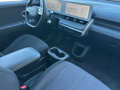 Used 2023 Hyundai Ioniq 5 SE image 14