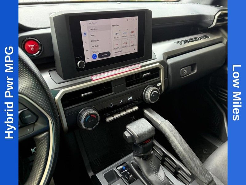 Used 2024 Toyota Tacoma TRD Sport AWD/4WD image 25