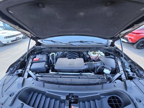 Used 2022 Chevrolet Tahoe RST w/ Luxury Package image 19