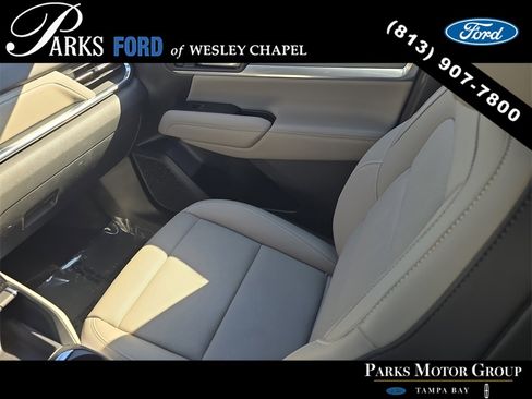 Used 2026 GMC Terrain Elevation w/ Elevation Premium Package image 14