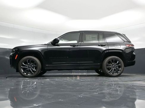 New 2026 Jeep Grand Cherokee Limited AWD/4WD image 60