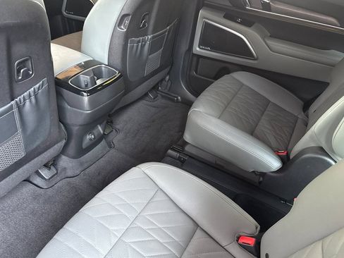 Used 2024 Kia Telluride SX X-Pro AWD/4WD image 12