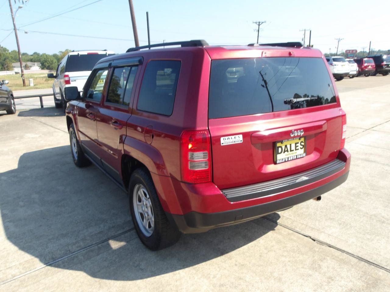 Used 2017 Jeep Patriot Sport w/ Power Value Group FWD image 14