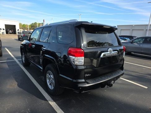 Used 2012 Toyota 4Runner SR5 image 4