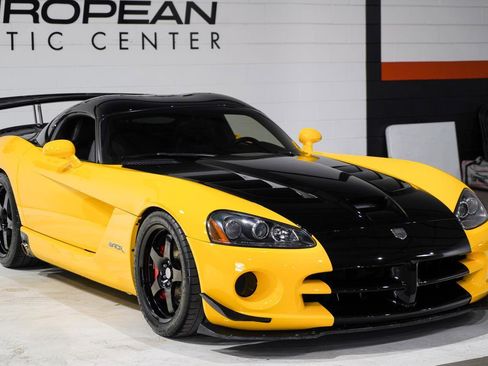 Used 2009 Dodge Viper ACR image 27