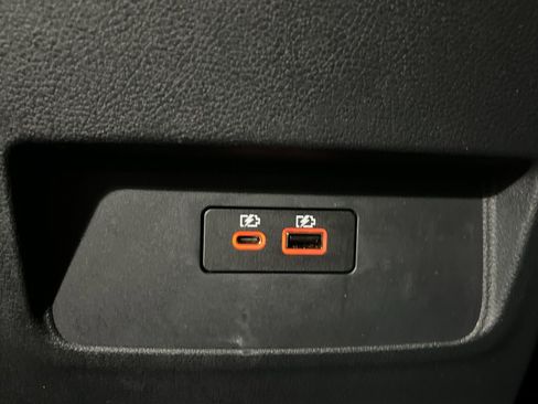 Used 2022 Nissan Frontier S image 15