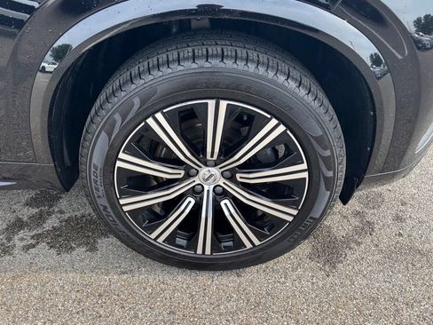 Used 2023 Volvo XC90 B5 Core w/ Protection Package Premier AWD/4WD image 35