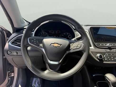 Used 2023 Chevrolet Malibu LT w/ Driver Confidence Package FWD image 12