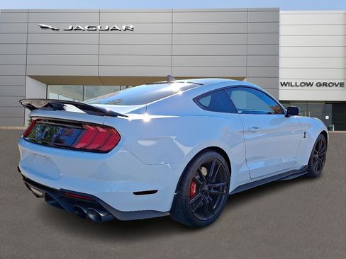 Used 2022 Ford Mustang Shelby GT500 w/ Technology Package image 2