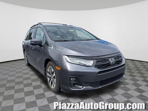 Certified 2026 Honda Odyssey EX-L image 1