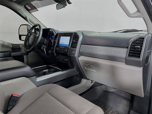 Used 2021 Ford F250 XLT w/ XLT Value Package AWD/4WD image 31
