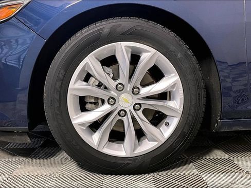 Used 2020 Chevrolet Malibu LT FWD image 8