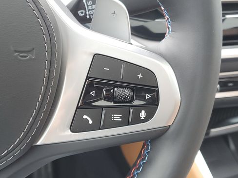 Certified 2025 BMW X6 M60i w/ Climate Comfort Package image 12