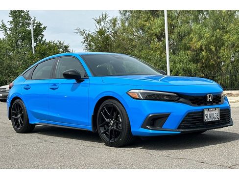 Used 2024 Honda Civic Sport image 4