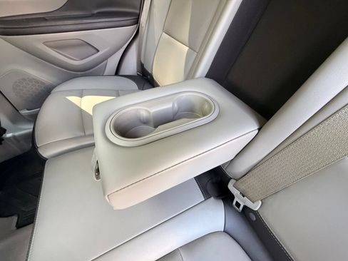Used 2015 Buick Encore Leather FWD image 31