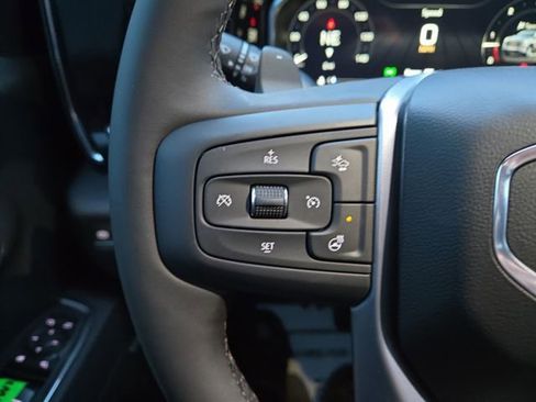 New 2026 GMC Sierra 1500 SLT w/ SLT Premium Package image 18