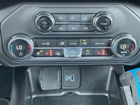 Used 2023 Ford Bronco Outer Banks AWD/4WD image 25