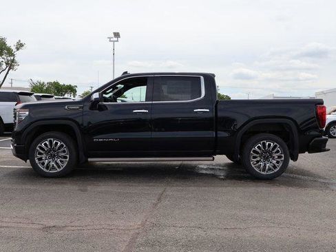 New 2026 GMC Sierra 1500 Denali Ultimate AWD/4WD image 3