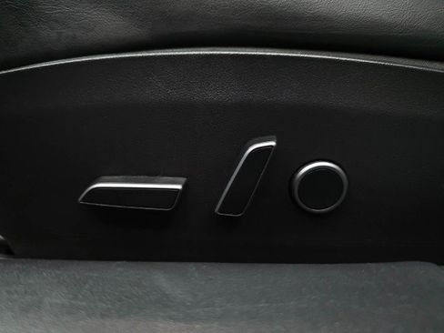 Used 2022 Tesla Model 3 Performance AWD/4WD image 29