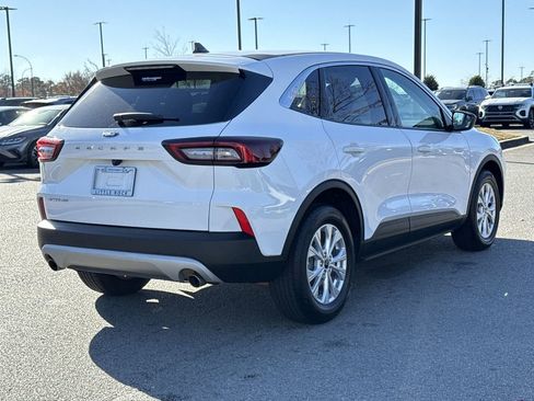 Used 2024 Ford Escape Active image 5