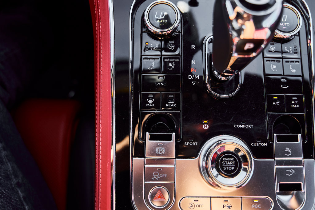 Used 2021 Bentley Continental GT AWD/4WD image 45