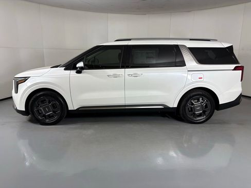 New 2026 Kia Carnival SX FWD image 5