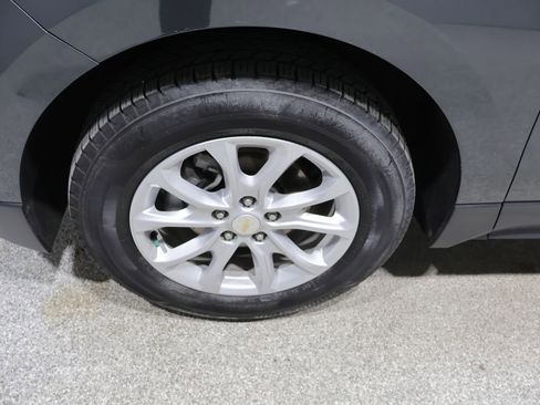 Used 2019 Chevrolet Equinox LT AWD/4WD image 9