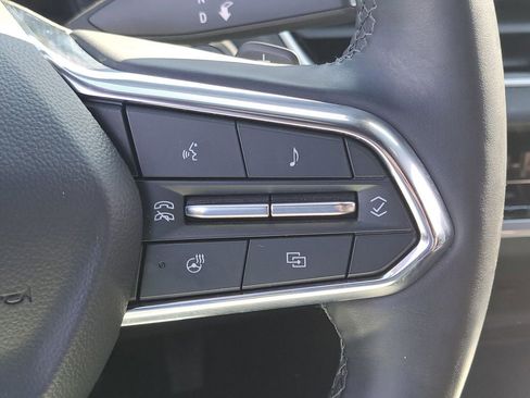 Certified 2025 Chevrolet Equinox LT FWD image 25