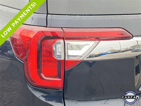 Used 2021 GMC Acadia SLT w/ Technology Package image 10