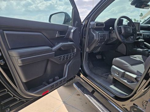New 2026 Toyota Tacoma SR AWD/4WD image 14