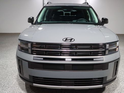 Used 2025 Hyundai Santa Fe XRT image 4