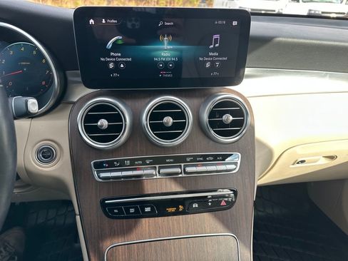Certified 2022 Mercedes-Benz GLC 300 GLC 300 image 6