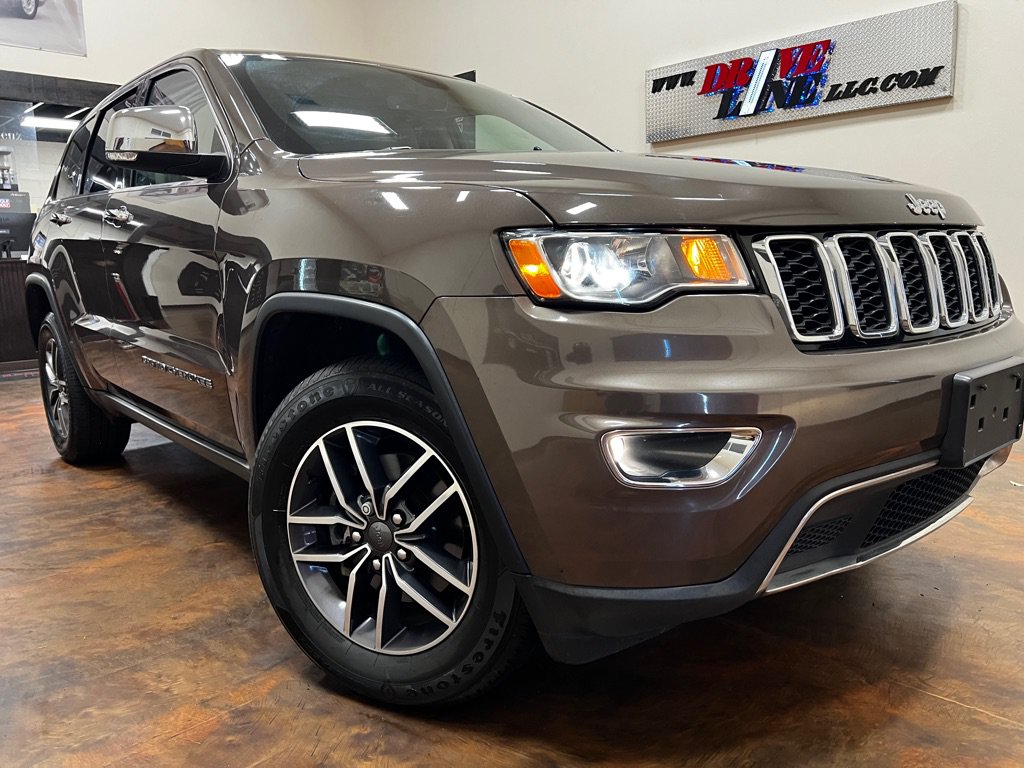 Used 2019 Jeep Grand Cherokee Limited AWD/4WD image 41