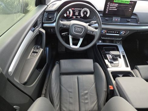 Used 2025 Audi Q5 2.0T Premium image 28