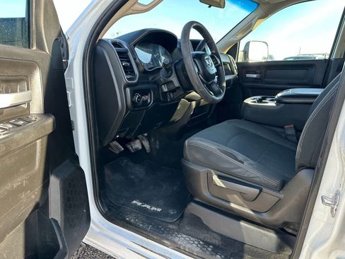Used 2019 RAM 3500 Tradesman AWD/4WD image 34