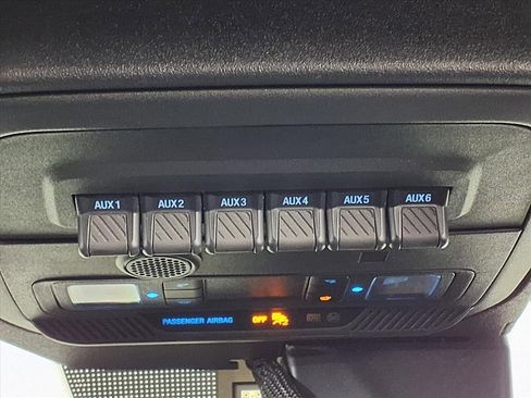 Used 2024 Ford Bronco Raptor w/ Interior Carbon Fiber Pack 6 image 26