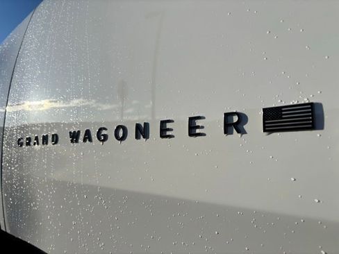 New 2026 Jeep Grand Wagoneer Limited w/ Premium Group II AWD/4WD image 19