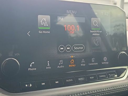 Used 2023 Nissan Rogue SL w/ SL Premium Package FWD image 23
