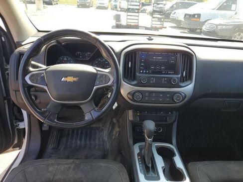Used 2022 Chevrolet Colorado LT w/ Fleet Safety Package RWD image 27