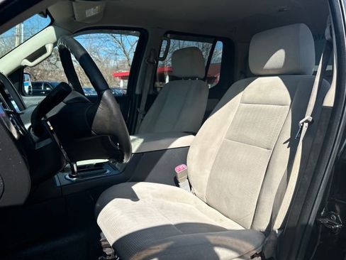 Used 2008 Ford Explorer Sport Trac XLT image 10