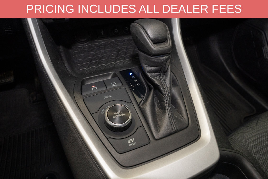 Used 2021 Toyota RAV4 XLE AWD/4WD image 15