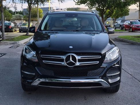Used 2016 Mercedes-Benz GLE 350 image 2